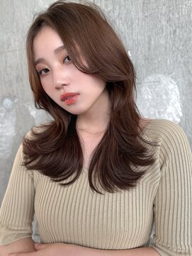 ロビー 表参道(ROBBY) ミディアムレイヤーカット/20代30代40代/顔周りカットワンカール