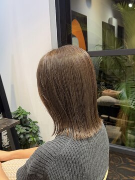 ノーム(norm) モカグレージュ