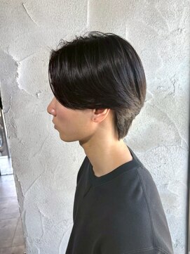 サイクル(CYCLE) MEN'S HAIR/サーフカール/刈り上げセンターパート/伊勢崎
