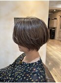 白髪ぼかしハイライト×ショート