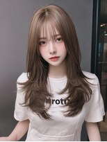 サロンドアイ(salon de i)&nbsp;柔らかレイヤー × ベージュブラウン