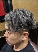 ホワイトメッシュツイスパ