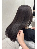 アラナ 平尾(alana) ミディアム×アッシュグレージュ
