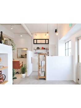 大型サロンでは決して味わえない“贅沢な時間”が過ごせる☆友達の家にいるような居心地の良さ◎