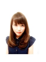 ゼル ビッグアイ(ZELE) ナチュラルフェミニン