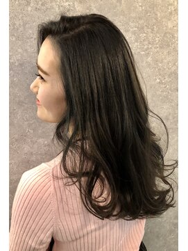 ロンドアベニール 北千住(Lond avenir) namie  アッシュで暗くする透明感カラー