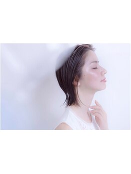 【24：00まで営業】お仕事帰りの「いますぐ髪切りたい！」に応えます♪いそがしく働く女性の強い味方☆