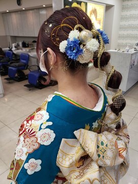 フリージュア(FREEJUA) [FREEJUA/北上尾]成人式ヘア×紐アレンジ