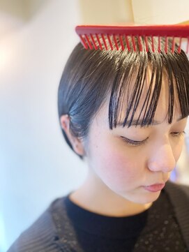 アンドチル 渋谷(AND CHILL) 束感バング/前髪カット【AND CHILL渋谷】