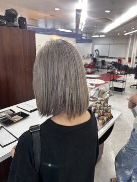 ディーボーイリタ 光の森(D-BOY Lita) シルバーカラー