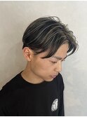 ハイライトカラー×センターパート