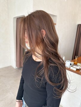 イルプロム 御厨店(illuprom.) 柔らかいベージュ（ハイライト履歴あり）