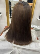 イーエス(E.S) 艶髪ストレート