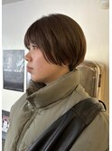 前髪ありマッシュ感大人ショート