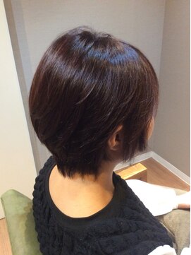 ラビアンフルール(La vie en Fleurs) 大人のショートボブ