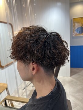 アメラボ 植田山店(Amelab) 名古屋天白区大学生ツイストスパイラルパーママッシュ刈り上げ