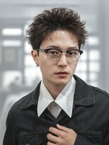 アップバングメンズツイストスパイラルパーマスパイキーショート