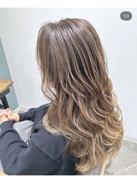 モアナ バイ ヘッドライト大宮店(Moana by HEADLIGHT) Moana【大宮】# 白髪ぼかし#バレイヤージュ#ブリーチ