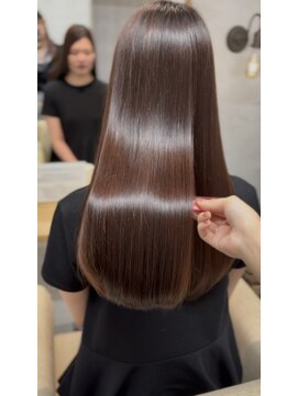 レオネ 梅田 中津店(Leone) つやつや髪質改善トリートメント