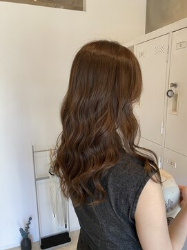 エッジ(EDGE) 艶感とろみカラー透明感のあるナチュラルベージュ