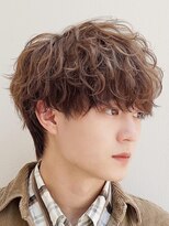 アズ ワン(AS ONE)&nbsp;波巻きパーマツイストスパイラルパーマツーブロックメンズ黒髪