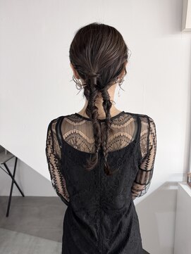 シアー(siar) 結婚式　お呼ばれヘアー　ヘアアレンジ　ヘアセット　二次会ヘア