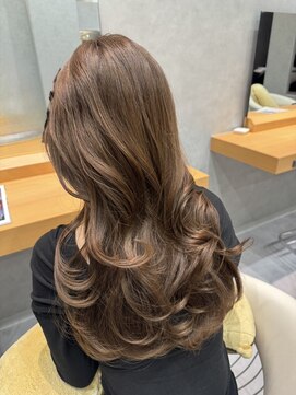 ヘアデザインファブロ イオンモール宮崎店(hair design FABRO.) 【韓国レイヤー/ブリーチなしカラー/透明感カラー】