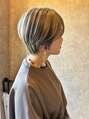 マカ(MAKA) ハイトーンショートでオシャレ上級者♪
