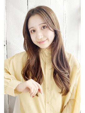 シャンティ 目白(SHANTi) ロング_センターパートのゆる可愛いヨシンモリスタイル