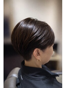ハルジュヘアーリゾート(haruju HairResort)の写真/大人ショートを上品に。白髪ぼかしと髪質改善トリートメントで輝く艶髪☆
