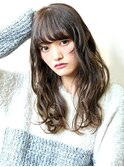 ガーリーな強めほつれウェーブ