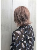 やわらかピンクグレージュ