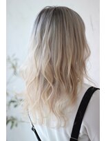 アルピナ 菅谷店(alpina)&nbsp;ホワイトカラー！