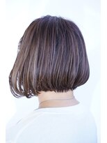 サロン マーニ(salon m ni)&nbsp;ショートボブ×ハイライトローライトアッシュ