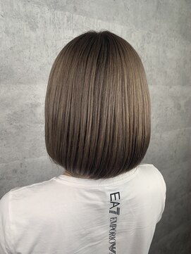 アンダーバーホワイト 京橋店(_WHITE) チョコレートブラウンボブ@_WHITE京橋