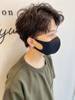 サロン ハリウッド(Salon Hollywood) センターパート × スパイラルパーマ