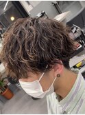 波巻きパーマ  @ruka___apish/こなれヘア/ウザバング/くるくる