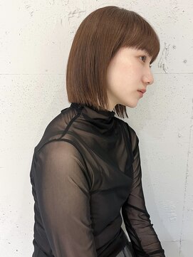 ラミエ バイ メルト 吉祥寺(lamie by melt) "久保田"伸ばしかけ切りっぱなしボブミディアムワイドバング