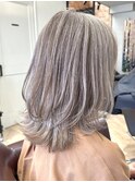 白髪ぼかし/ブリーチ無しカラー/大人ミディ/くびれミディアム