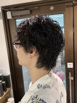 コワファーストナガサキシャンプーボーイ(COIFF1RST NAGASAKI SHAMPOO BOY)&nbsp;スパイキーショート  スパイラルパーマ　長崎