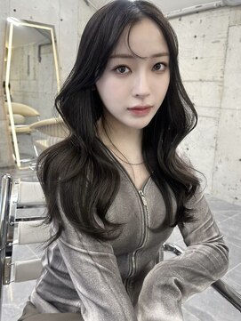 サイン 渋谷(SIGN) ザクザクレイヤーカット巻き方簡単ミディアムロング韓国表参道