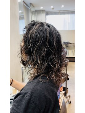 コル(Cor) メンズセミロングブリーチスタイル