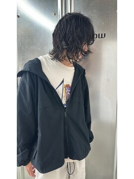 ダウ(dow) メンズのミディアムパーマスタイル