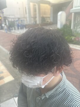 ココンプリュス アンド モナ(COCON+&MONA+) 波巻きメンズパーマ