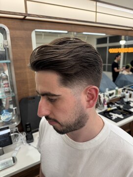 ザチョップショップ キチジョウジ(THE CHOP SHOP KICHIJOJI) スキンフェード メンズカット 七三分け