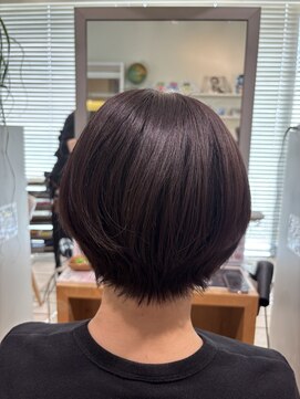 エムプラス センター北(M.plus) 襟足すっきりショートボブ
