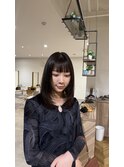 グレージュ×ミディアムレイヤー