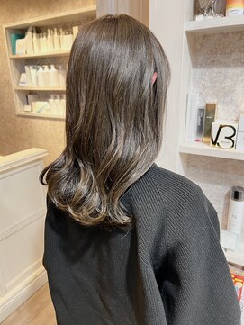 キャアリー(Caary) 福山美容室caary切りっぱなし透明感くすみベージュ10代20代30代