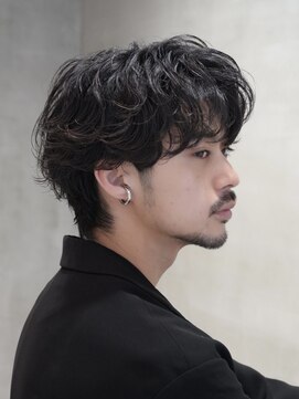 バイフィフス 原宿/表参道(by fifth) シャドウパーマスパイラルパーマセンターパート大人メンズヘア