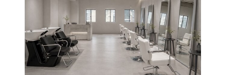 ユージュアル(THE USUAL)のサロンヘッダー